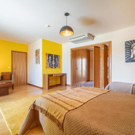 Lovely Lm Penthouse דירה *